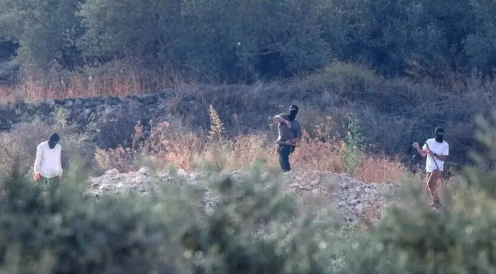 الضفة.. مستوطنون يمهلون 47 عائلة فلسطينية يوما لإخلاء مساكنها