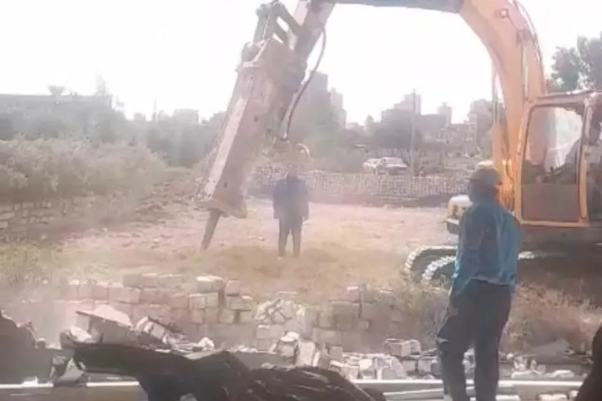 محافظ الغربية يتابع حملات إزالة التعديات على الأراضي الزراعية ومخالفات البناء