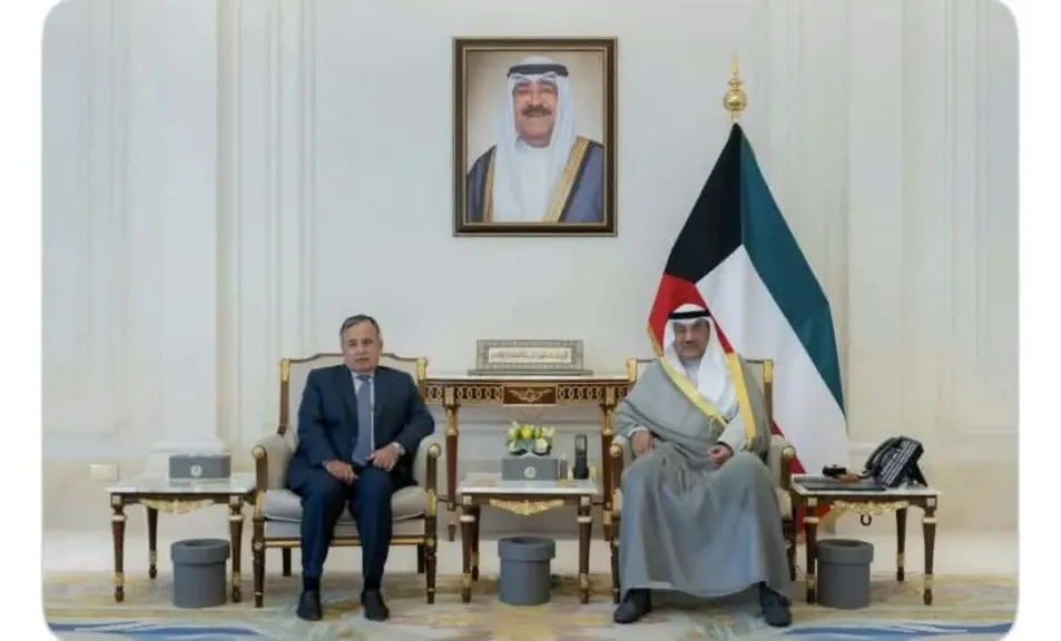 نبيل فهمي يلتقي ولي عهد الكويت.. ويؤكد أهمية مواصلة التشاور والتنسيق العربي