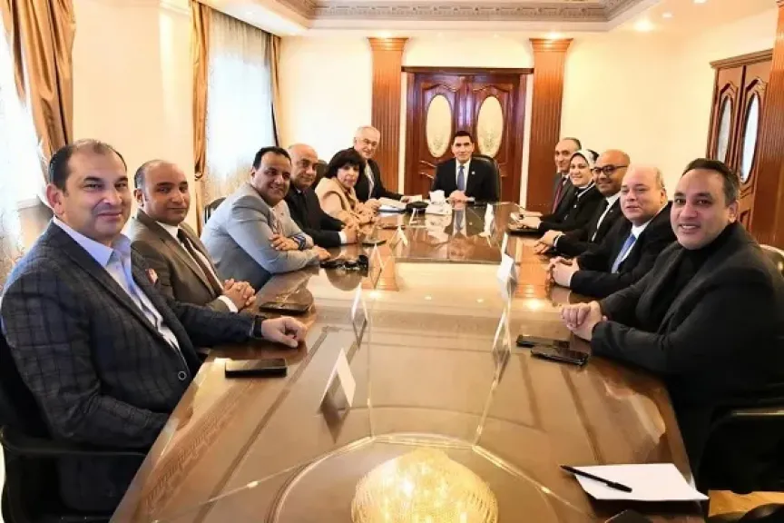اللجنة البارالمبية تعلن إدراج الكرة الطائرة جلوس ضمن برنامج الألعاب الأفريقية 2027