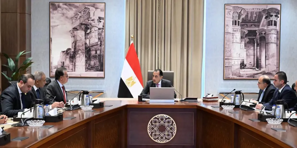 خلال متابعة تحضيرات ”منتدى مصر 2026”:  رئيس الوزراء يتابع مستجدات جلسة ”صحة المواطن”