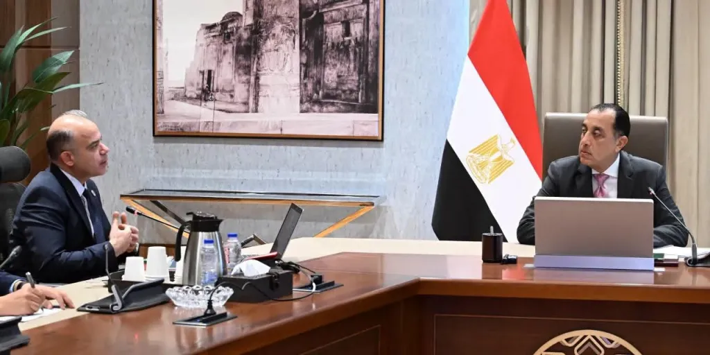 رئيس الوزراء يستعرض مقترحات تنمية الصادرات المصرية