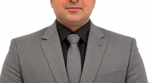 محمد فراج : رسائل الرئيس تؤكد أن وعي المصريين واستقرار الدولة أساس لمواجهة التحديات الإقليمية