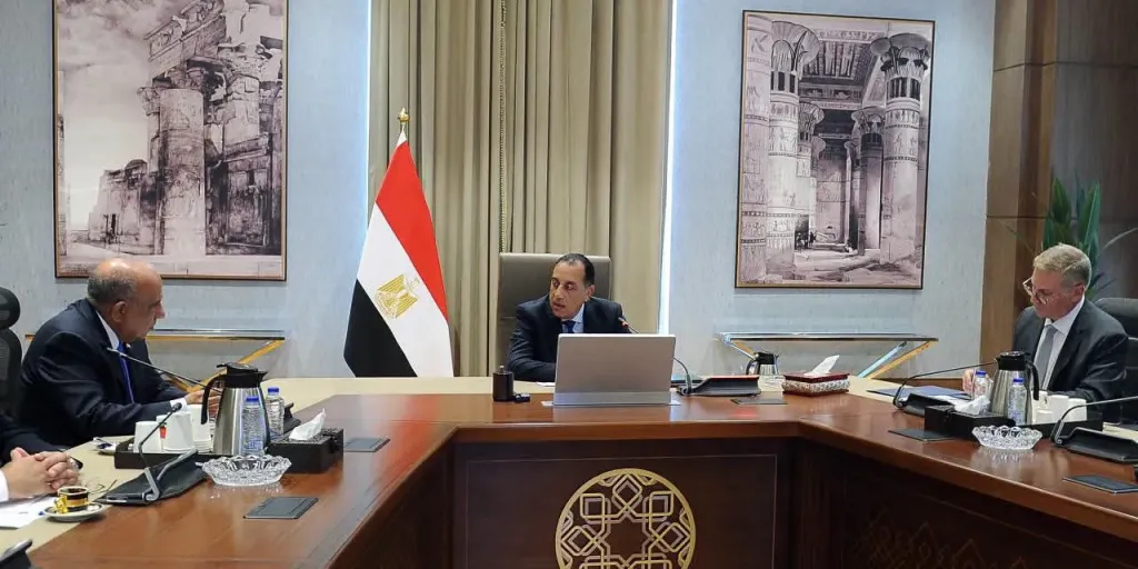رئيس الوزراء يستعرض محاور جلسة ”مسيرة الطاقة المصرية: إنجازات وطنية وآفاق المستقبل”