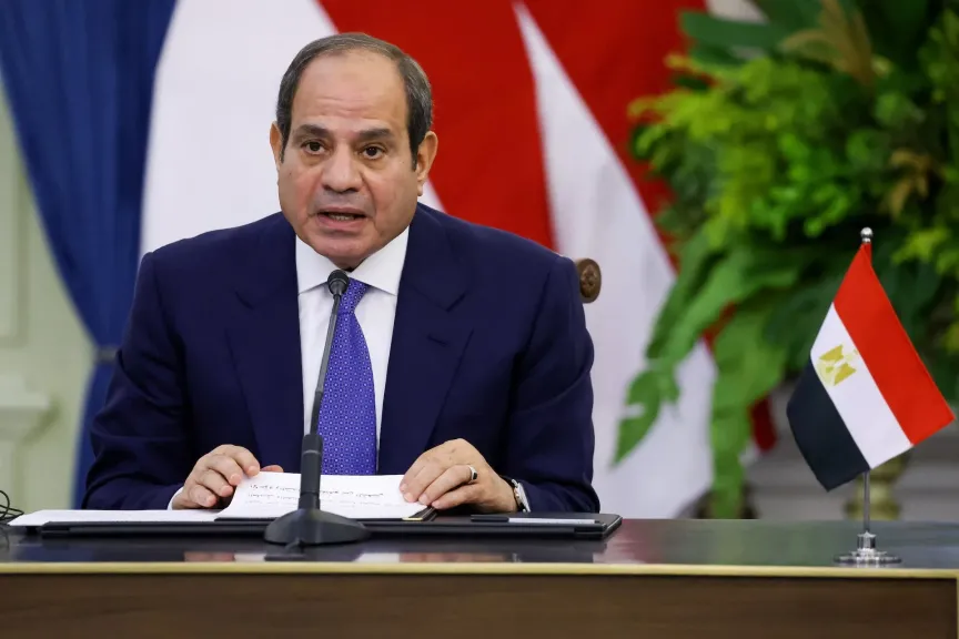 الرئيس السيسي: استقرار مصر تحقق بتضحيات ودماء أبنائها.. وعلى المواطنين متابعة تفاصيل ما أنجزته الدولة