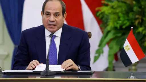 الرئيس السيسي: استقرار مصر تحقق بتضحيات ودماء أبنائها.. وعلى المواطنين متابعة تفاصيل ما أنجزته الدولة