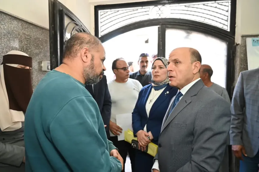 محافظ الغربية يتفقد المركز التكنولوجي ومركز السيطرة ببسيون ويتابع ملفات التصالح والمتغيرات المكانية والتقنين