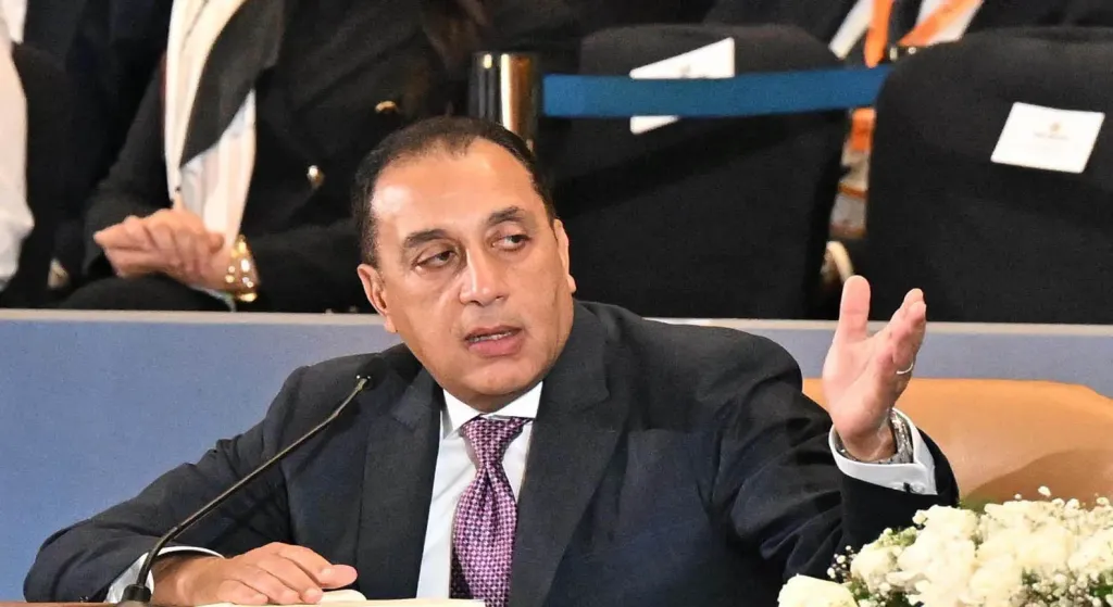 مدبولي: الرئيس السيسي يعلن عن برنامج كبير للوحدات الإيجارية والإسكان الاجتماعي قريبا