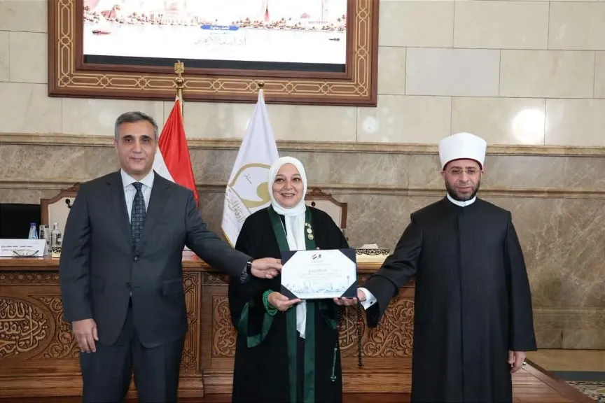 وزير الأوقاف وسفير الجزائر يشهدان ختام دورة «مهارات الوعظ الديني للواعظات الجزائريات» بمسجد مصر الكبير