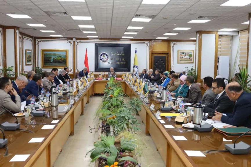 مجلس جامعة المنيا يناقش مخرجات منتدى مصر 2026 ويدعم تحويل الابتكارات البحثية إلى منتجات صناعية