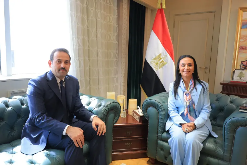 وزيرة التضامن ورئيس جهاز مستقبل مصر يبحثان تعزيز التعاون في المسؤولية المجتمعية والتمكين الاقتصادي وخدمات كبار السن