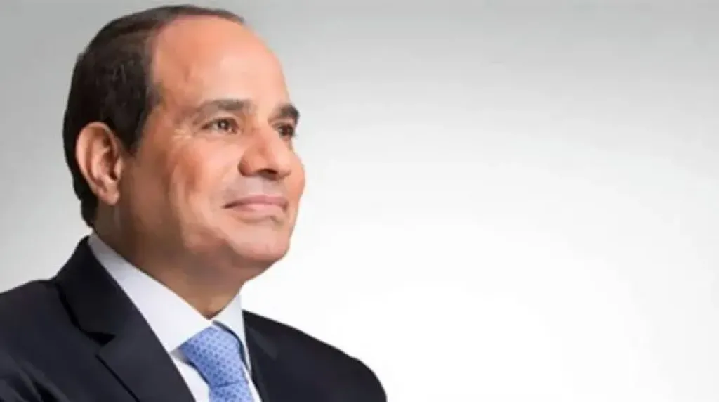 الرئيس السيسي يصل إلى موسكو للمشاركة في أعمال القمة الروسية الإفريقية