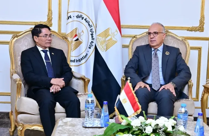 د سويلم يلتقي وزير الزراعة والثروة الحيوانية والري بميانمار لبحث تعزيز التعاون المشترك في مجال الموارد المائية والري