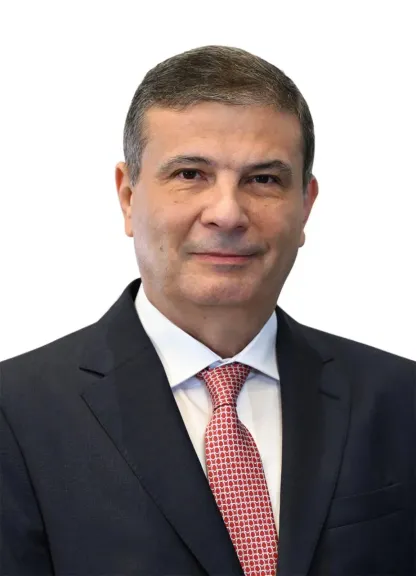 الزراعة: تُخصص رقم واتساب لأول مرة لتلقي شكاوى الأسمدة المدعمة وكارت الفلاح والتعامل الفوري معها